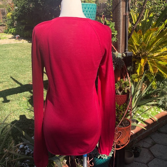 Sweater - Picture 2 of 4